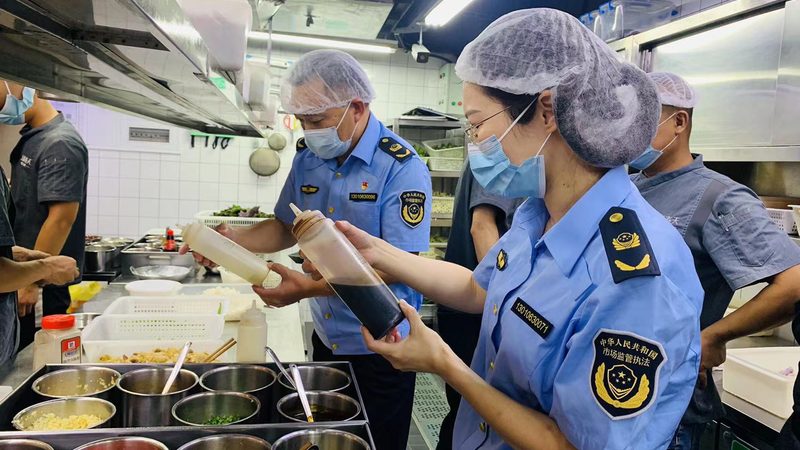 小型休闲食品礼盒代加工厂家