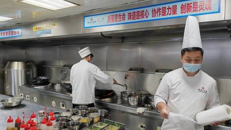 出口级蜜饯果干定制代工：揭秘其严谨的制造流程